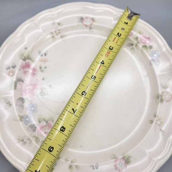 Pfaltzgraff Tea Rose 10” Scalloped Edge Plates - SET OF 4 - Picture 2 of 3